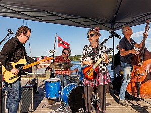 Rockabilly and Swing with Cherry Pie The final Thursday concert of the season was jumping with Jilian Grey and Cherry Pie, joined by special guests from Ward...