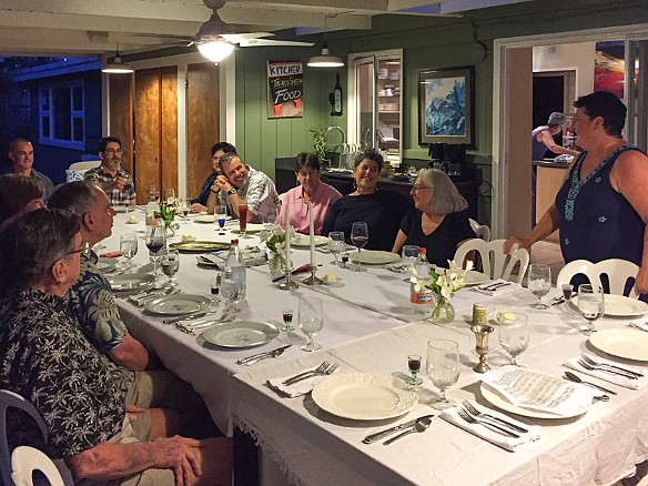 Dana welcomes everyone to Shabbat dinner on their lanai May 13, 2016 7:17 PM : Chris Dickinson, Dana Washofsky, David Zeleznik, Debra Zeleznik, Jawea Mockabee, Jay Wilkowski, Mary Wilkowski, Maxine Klein, Mike Washofsky, Peter Schaktman