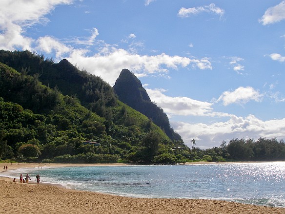 Tunnels Beach with Bali Hai in the background May 20, 2008 4:33 PM : Kauai
