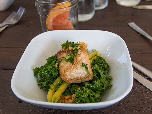 Seared butterfish over beans and kale, really intense flavors, and well executed May 22, 2014 6:53 PM : Kauai