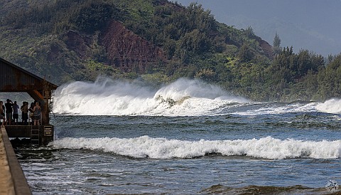 Kauai-028 A huge northwest swell rolled in on Sunday, generating waves with 45-60 ft face heights. In fact, on Oahu's North Shore the conditions were just right to hold...