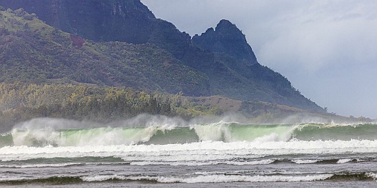 Kauai-080 Even 3 days later as the northwest swell was starting to subside, the surf was still dangerous rolling into Hanalei Bay 🌊🌊