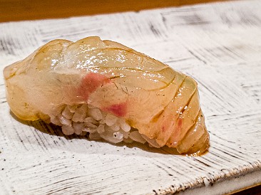 SushiYasuda2021-013 We had two different grades of fatty tuna, two different types of yellow tail, oysters, sea scallops, uni from Japan, king salmon from New Zealand, and many...