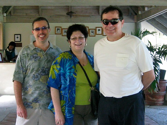 On Saturday morning, Peter James (and his wife Marie) from Hamilton, Canada joined us for a trip into town Jan 10, 2009 9:25 AM : David Zeleznik, Maxine Klein, Peter James, Peter and Marie James