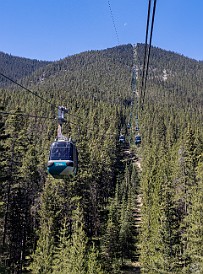 Banff-025 The 8 minute ride up to Sulphur Mountain