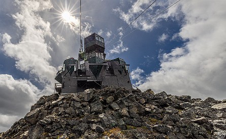 Jasper-046 The upper tram station is within reach