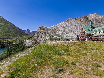 Waterton Lakes National Park Our second stop on our way to Montana was at Waterton Lakes National Park, Alberta and the Prince of Wales Hotel.