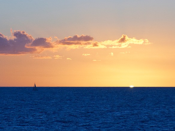 Jan 15, 2010 5:54 PM : Guadeloupe, SilverSea Caribbean Cruise 2010, Terre-de-Haut, sunset, Îles des Saintes