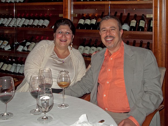 After dinner, the wine glasses have piled up and the belts need to be loosened! Jan 15, 2010 10:58 PM : David Zeleznik, Maxine Klein, SilverSea Caribbean Cruise 2010