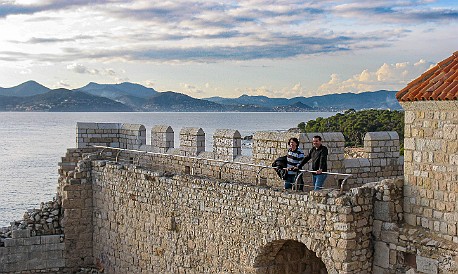 Côte d'Azur-022 Clambering around the fortified monastery provided some good team photo-ops and scenic views