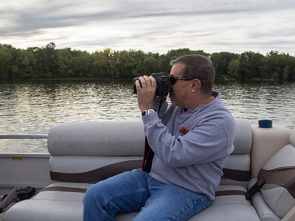 Dave seems to have a big lens too! Sep 14, 2014 12:01 PM : David Zeleznik