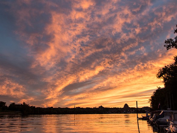 A farewell shot for a great day! Sep 14, 2014 7:08 PM : sunset