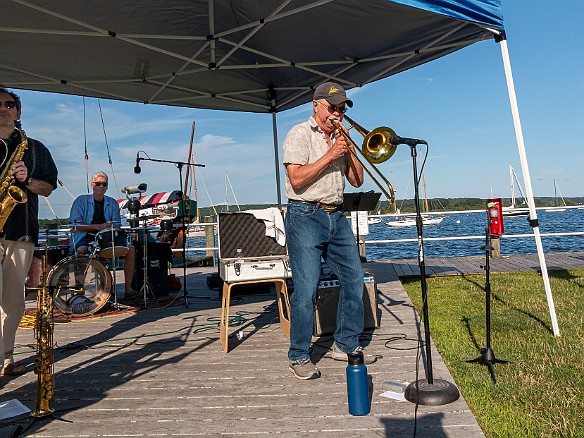 ThursdaysOnTheDock-20200716-SmallPondAllStars-023