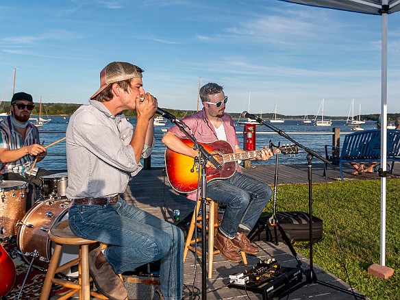 ThursdaysOnTheDock-20200820-MeadowsBrothers-022