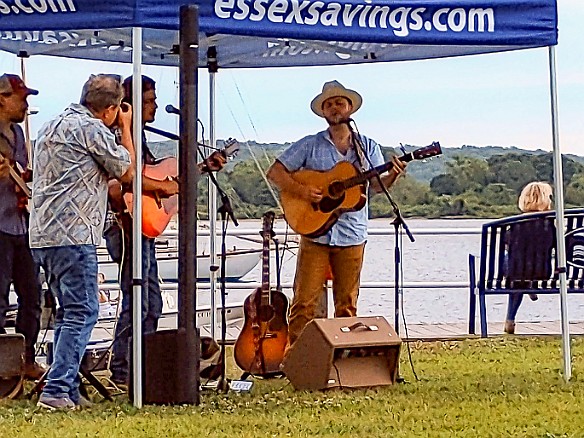 ThursdaysOnTheDock-20210819-MeadowsBrothers-000 Doing my job as The Meadows Brothers get under way with their first set
