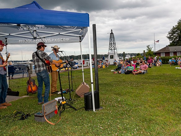 ThursdaysOnTheDock-20210819-MeadowsBrothers-016