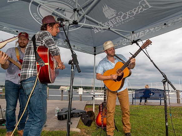 ThursdaysOnTheDock-20210819-MeadowsBrothers-025