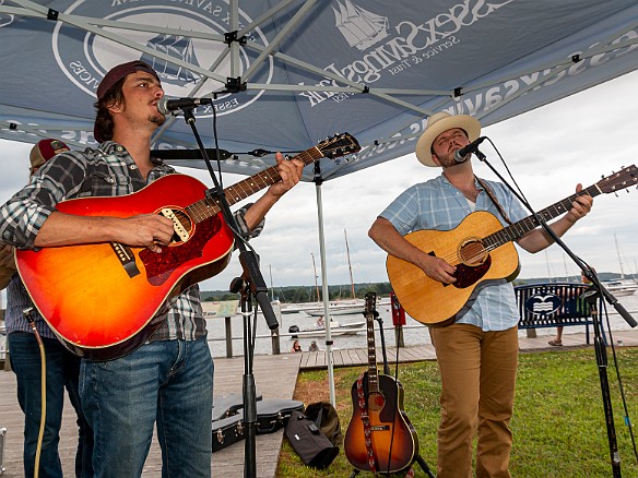 ThursdaysOnTheDock-20210819-MeadowsBrothers-032