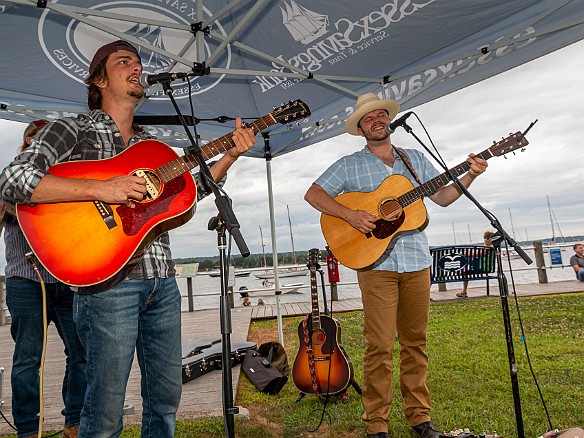 ThursdaysOnTheDock-20210819-MeadowsBrothers-033