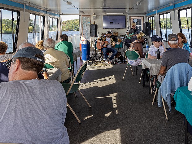 Music on the River with John Spignesi and Joe Jeffrey Inaugural music cruise on the Riverquest with tunes by John Spignesi and Joe Jeffrey