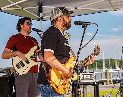 ThursdaysOnTheDock-20230720-JohnSpignesiBand-001