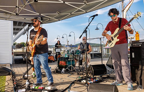 ThursdaysOnTheDock-20230720-JohnSpignesiBand-007