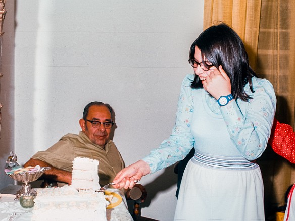 Deb BatMitzvah-009 My paternal grandfather Joe Zeleznik and Deb cutting the cake