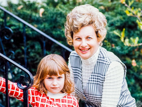 Deb BatMitzvah-017 My aunt Dolores Ebert and a very young Janice