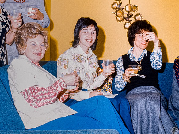 Deb BatMitzvah-020 Dolores Ebert, her sister Irene, and friend of the family Zelda Zieselman