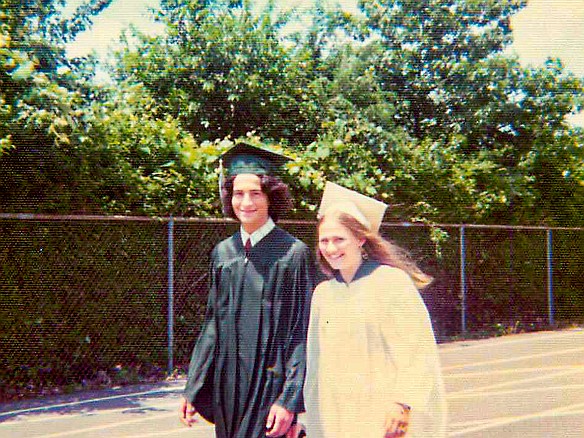 RippowamGraduation1975-004 Randy Friedman and Laurie Pomper