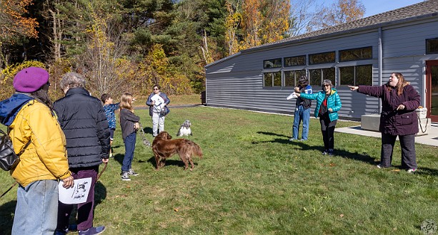 BlessingOfTheAnimals2022-036 A beautiful Fall Sunday afternoon for Rabbi Bellows and Cantor Belinda to bless the animals with song, a little dance, and lots of praise 🙏💕