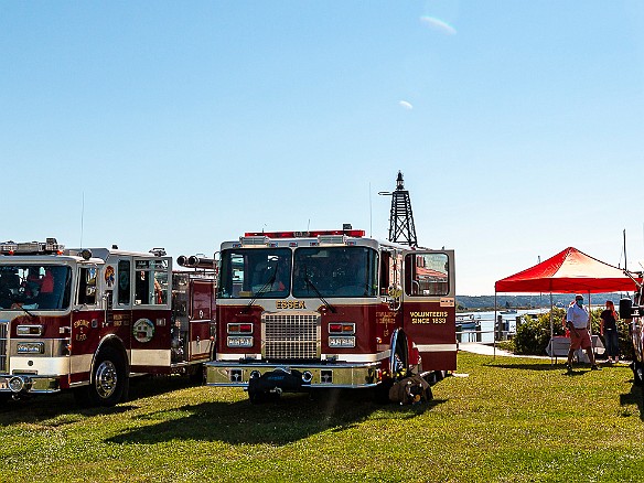FireboatsAndFirefighters-20210911-001 The Essex FD brought their equipment and new fireboat to demonstrate for the children on the museum grounds.
