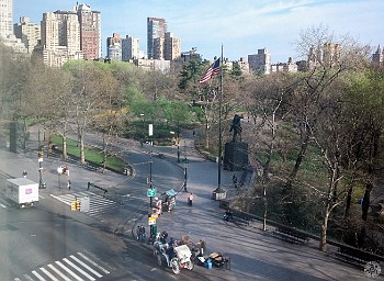 NYC201203-003