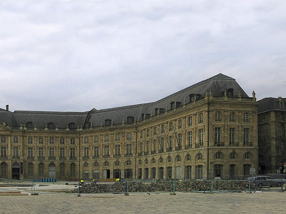 Bordeaux-18-pano2.jpg