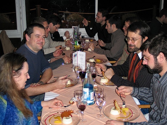 Jane Morcombe, Emmanuel Tissandier, ??, ??, Francois Trible, Jerome Joubert, ??, Julian Payne, Georg Sander, Adrian Vasiliu Feb 3, 2005 4:44 AM : Adrian Vasiliu, Emmanuel Tissandier, Georg Sander, Jane Morcombe, La Baule, PDD 2005