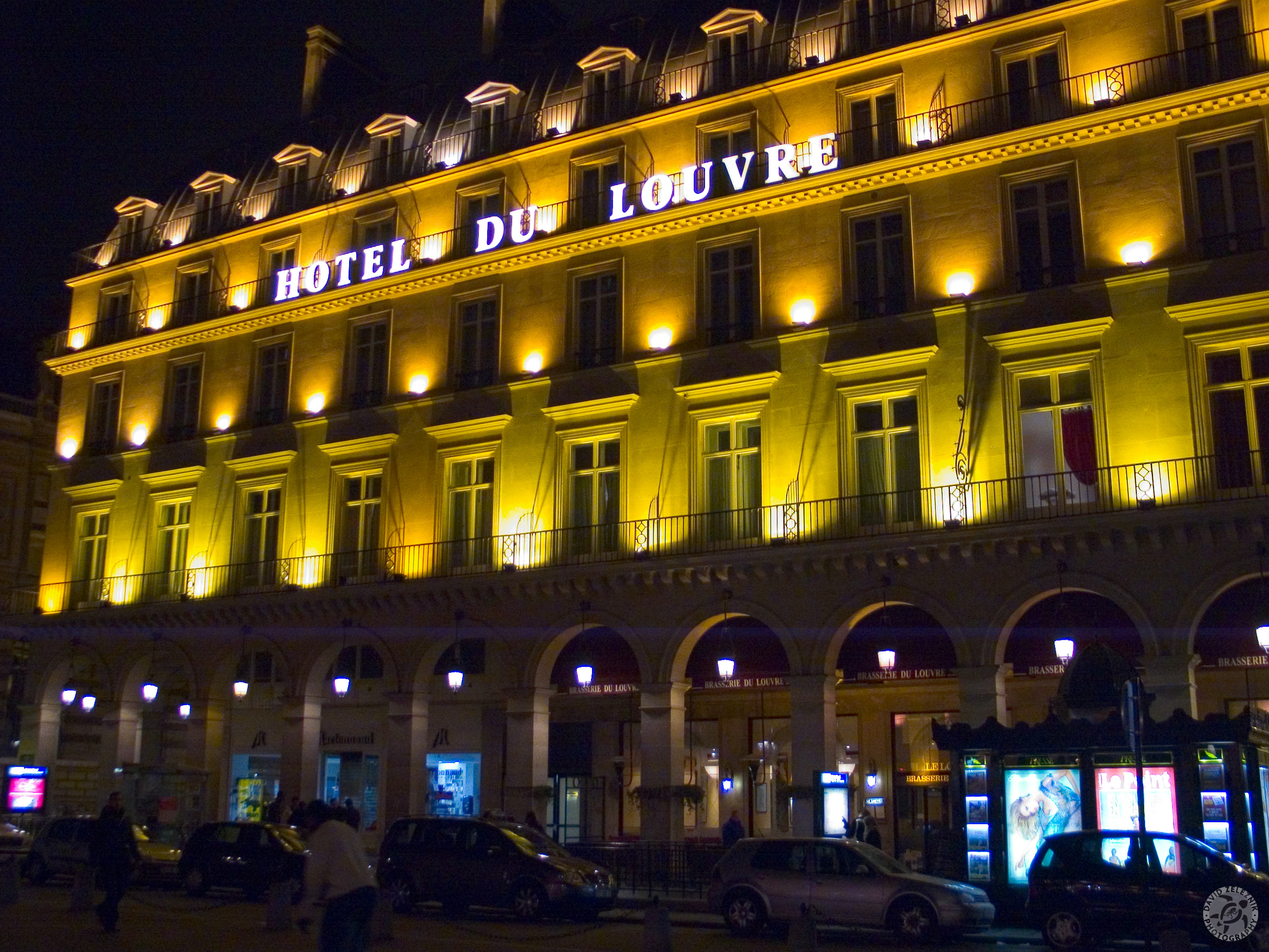 HotelDuLouvre-2