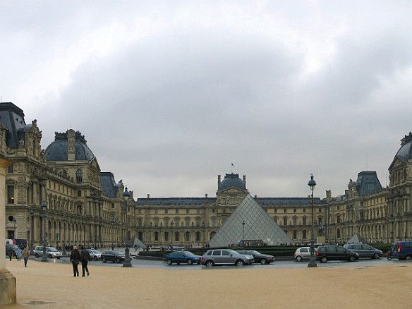 TheLouvre-20_edited-1.jpg