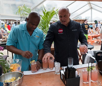 Tony Abou Ganim is the "Modern Mixologist" who has won 3 Iron Chef America competitions pairing cocktails with Mario Batali. His Negroni was something else! Jan 18, 2014 1:15 PM : Grand Cayman, Tony Abou-Ganim : Maxine Klein,David Zeleznik,Daniel Boulud