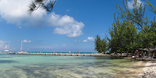 CaymanCookout2015Day2-049 After the Stingray City Sandbar, it is only another 20 minute ride to Rum Point for the Beach Bash