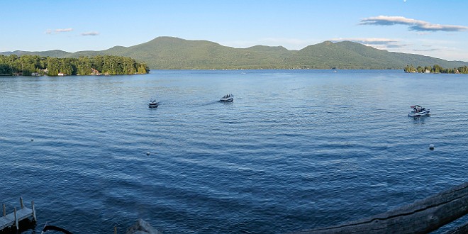 LakeGeorge2019-032 Tableside view of Lake George