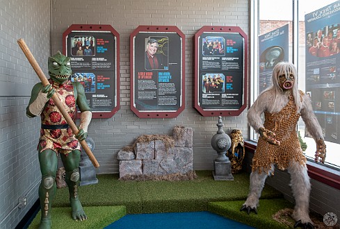 LakeGeorge2021-032 The greeters in the lobby