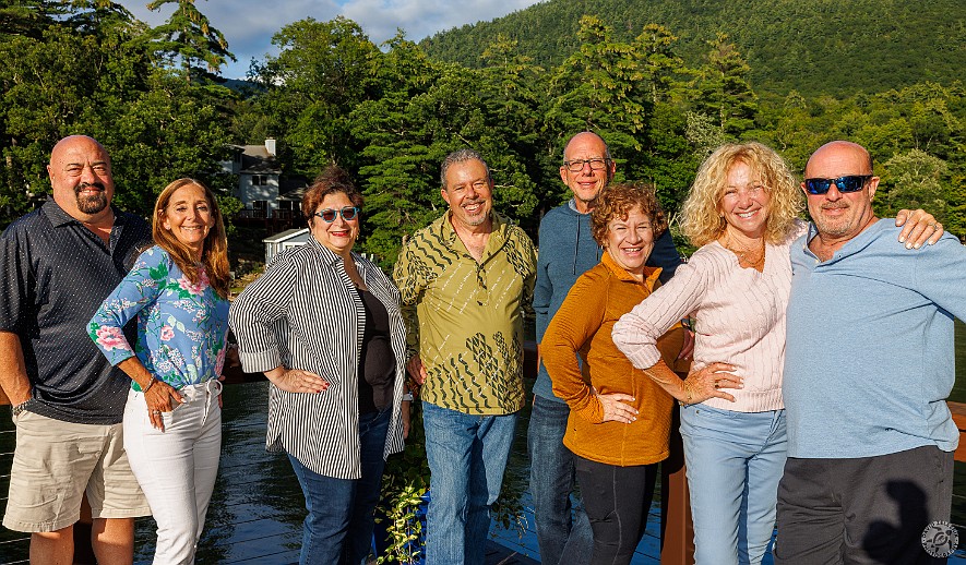 GreenMansions-003 The annual gettogether Saturday night with Max's sibs at Robbie and Janie's lake house- Michael, Rona, Max, Dave, Howie, Rhona, Janie, and Robbie