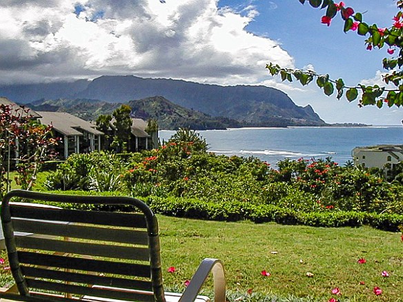 Hawaii2001-008 View of Hanalei Bay from our lanai