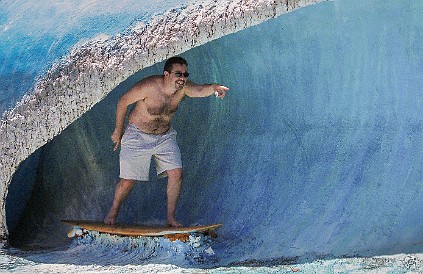 Kauai-012 Dave hangs ten! 🏄♂️