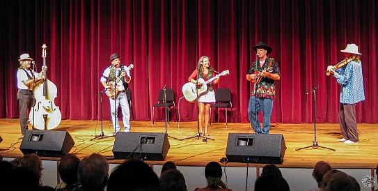 Kauai-014 Monday evening was a concert billed as