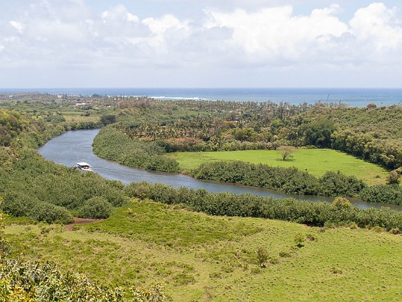 Beautiful view of the Wailua River all the way to the coast May 6, 2010 12:41 PM