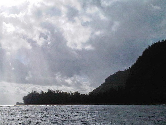 We round the point at Ke'e Beach where the road ends and head down the Na Pali coast. The only access to the coast is by boat or rigorous hiking. May 8, 2010 7:59 AM : Kauai