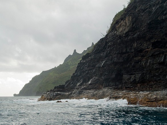 Rugged coastline where the Na Pali plunge into the ocean May 8, 2010 8:04 AM : Kauai