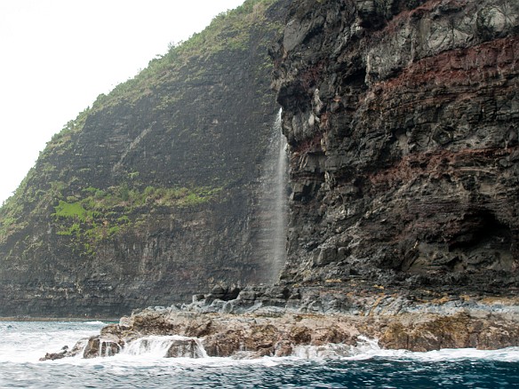 Waterfalls plunge from the mountain tops May 8, 2010 8:10 AM : Kauai