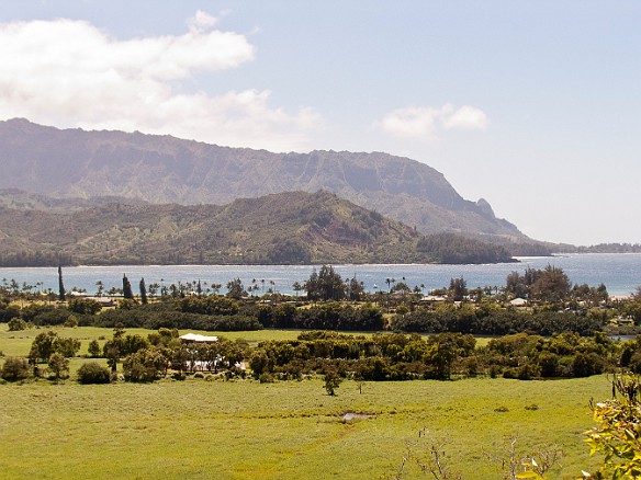 View from one of the outlooks on the road into Hanalei from Princeville May 14, 2010 2:35 PM : Kauai